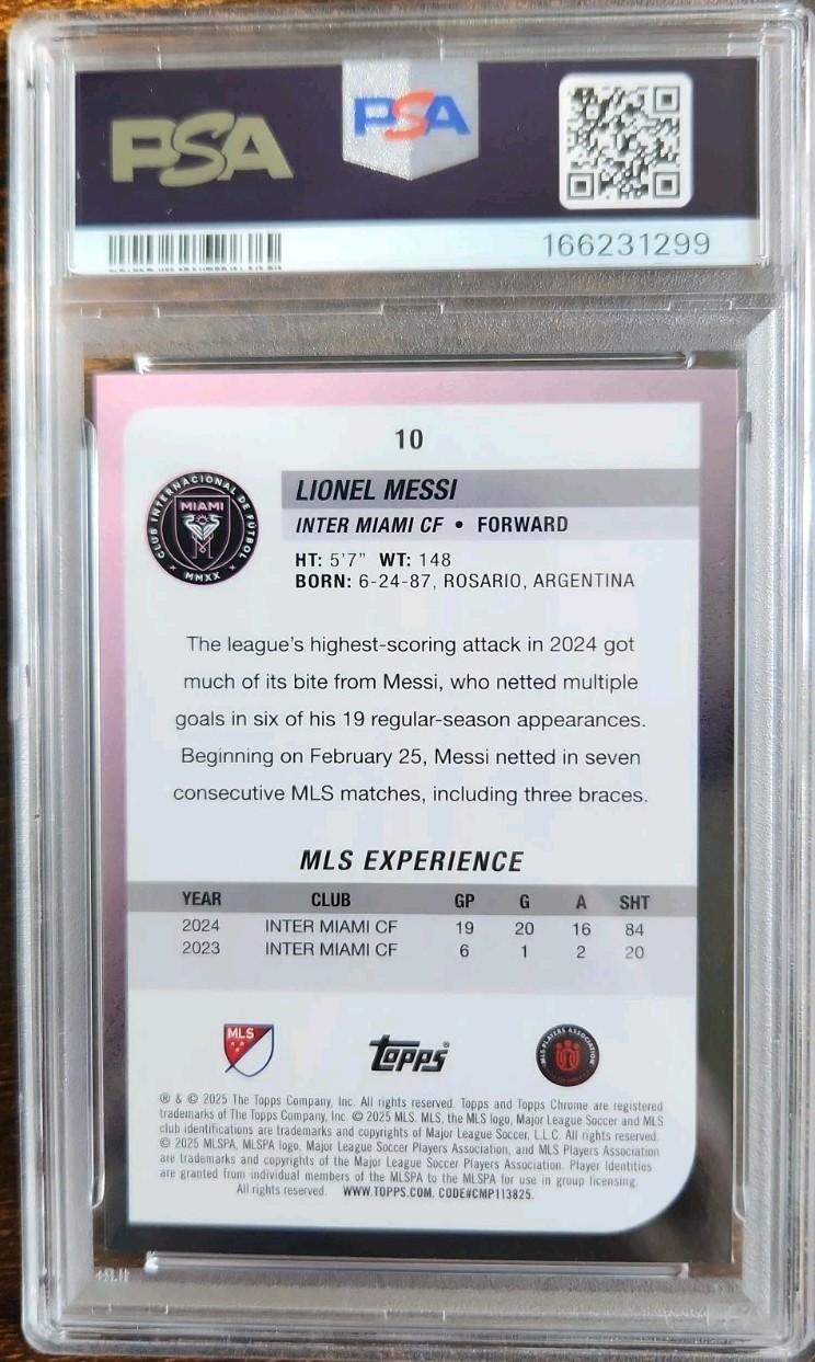 Lionel Messi 2025 Topps Chrome MLS Green Refractor #10 Inter Miami #35/99 PSA 10 view 2