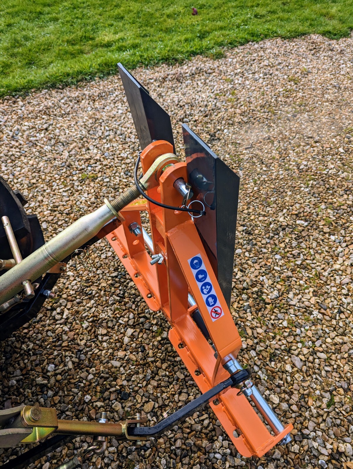 Compact Tractor Pallet Forks, D300 KG, Category 1 Hitch, Kubota, Yanmar