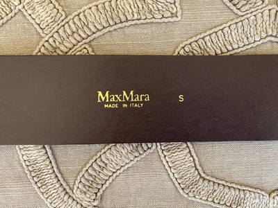 MaxMara Taupe Embossed Animal Print Leather Belt Size 48 US L/XL Max Mara Leather Animal Print Belt Size S NWOT $75 | eBay main image 4