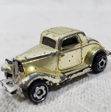 VINTAGE HOT WHEEL MICRO 1979 FORD 1934 COUPE HOT ROD DIE CAST GOLD CHROMA CAR