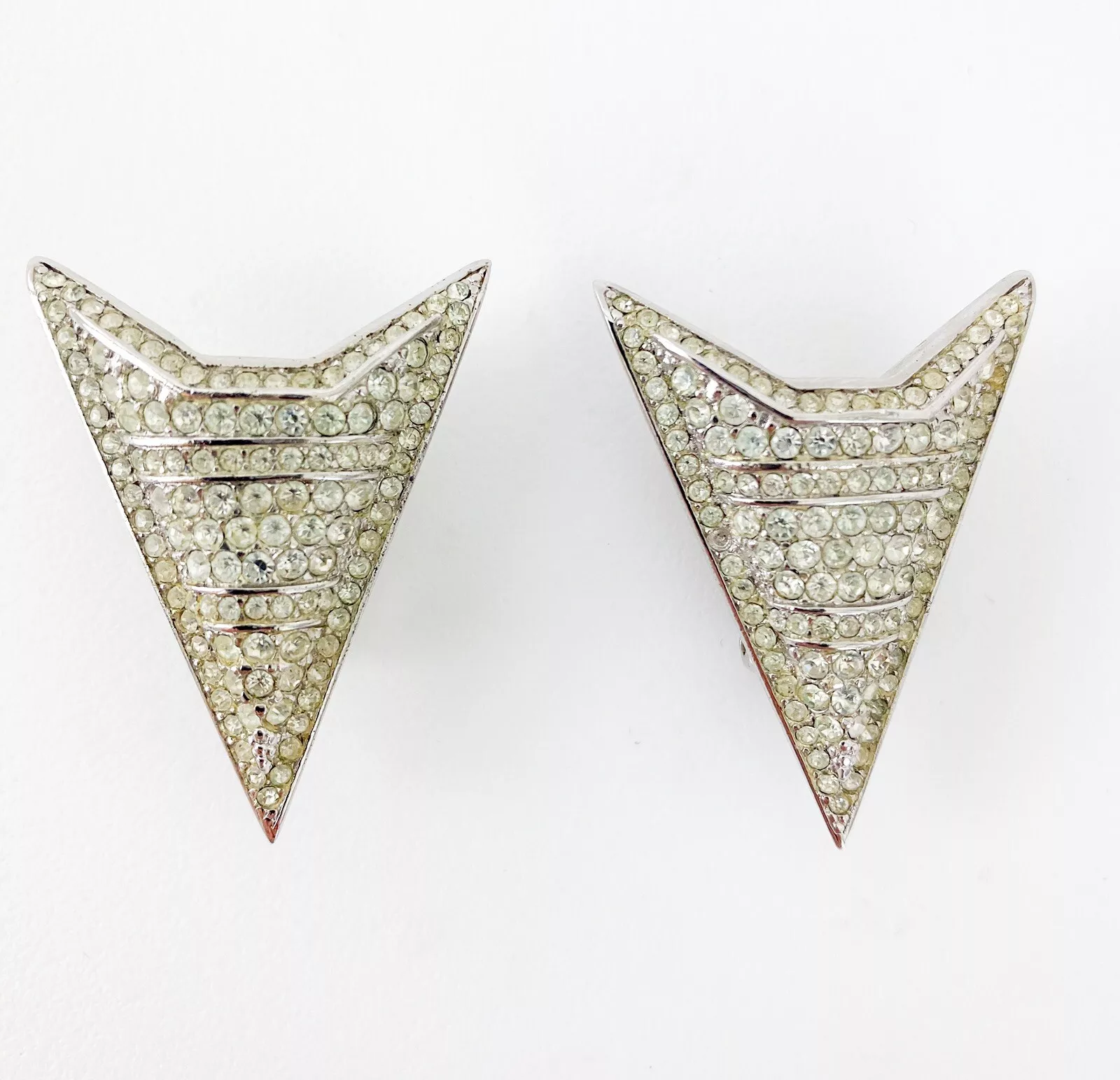 BOUCLES D'OREILLES CHRISTIAN DIOR ALLEMAGNE FLÈCHE SWAROVSKI TON ARGENT VINTAGE 