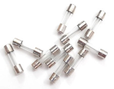 LOT OF 10 LITTELFUSE 2A 239 250V P LF LITTLEFUSE FUSES 5mm x 20mm SLOW BLOW