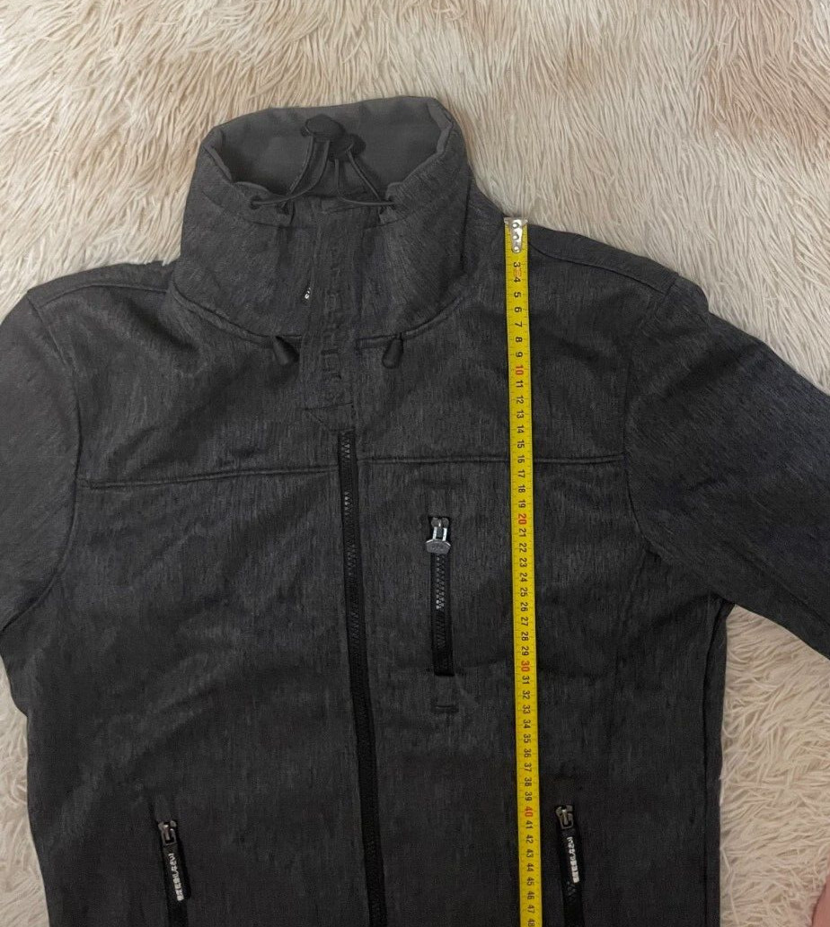 Superdry Engineered Windtrekker Jacket Size S - image 9