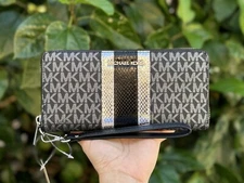 Michael Kors Jet Set Travel LG Continental Wallet MK Center Stripe Black Multi