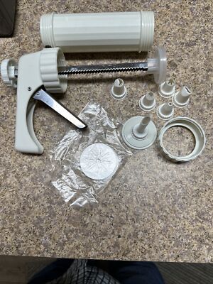 ACME Cookie & Cake Decorator Press Set 6 Disks 6 Nozzles #93000+ Instructions