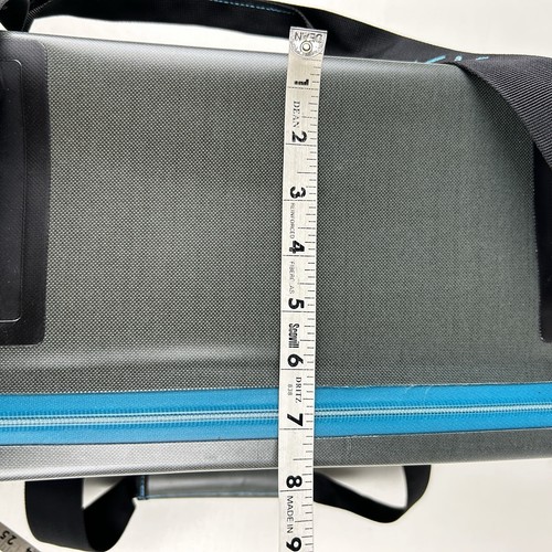 Tesla Model 3 / Highland Soft Cooler Gray With Straps - 第 8/9 張圖片