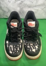 Nike just do it youth shoes size 5.5 AQ9476-001 P-028