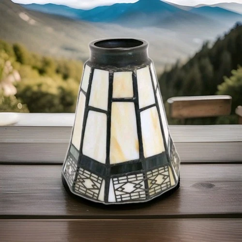 Vintage Slag Glass Arts Crafts Tiffany Style 5.5" Tall Lamp Shade 1.625" Fitter