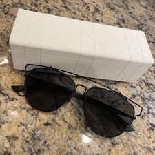 Pre-Owned Authentic Designer Designer Brand Sunglasses Women Full Rim Italy