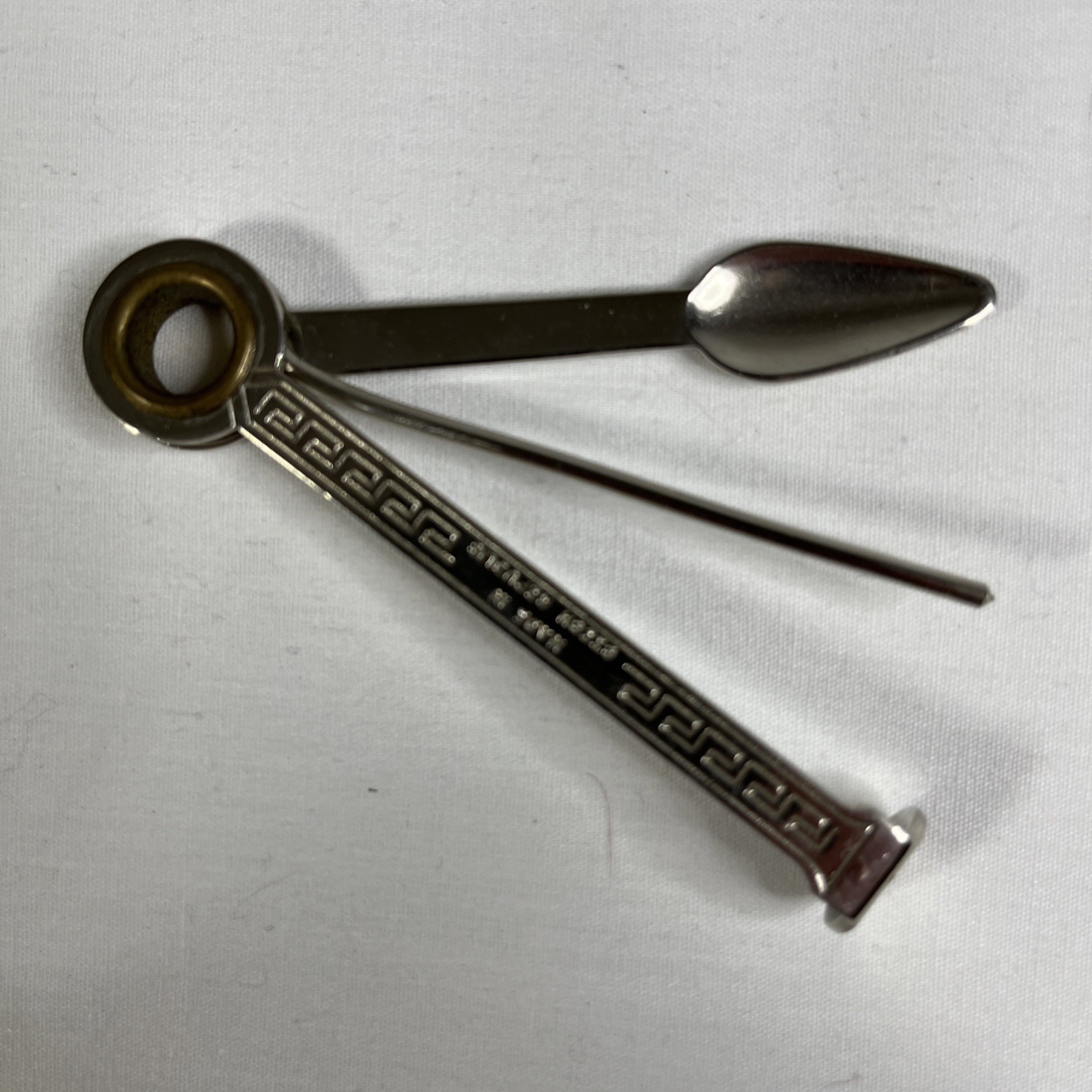 H.I.S. Tobacco Pipe Dark Brown -Comes Complete with Leather Carry Bag & Tool