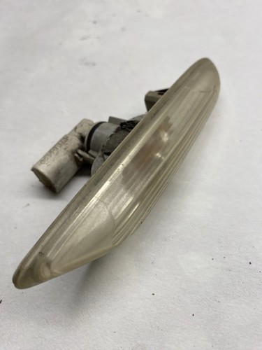 BMW 1 E81 Kotflügelblinker vorne links 9186869 2008 17820325