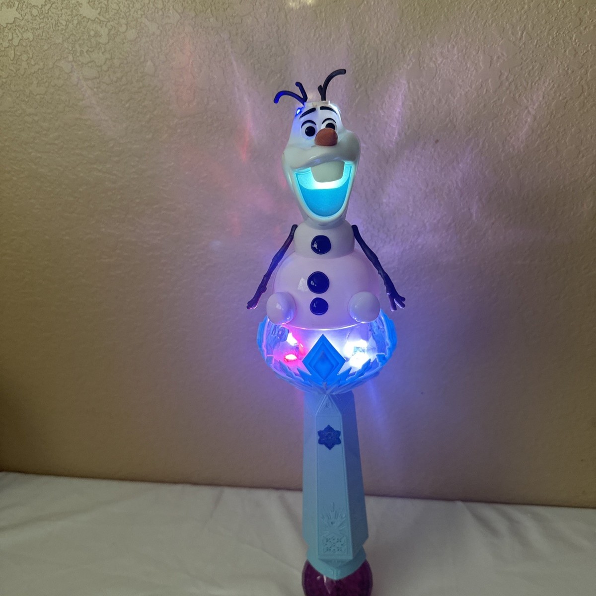 Disney Parks Olaf Musical Light-Up Snow Wand – Frozen | eBay