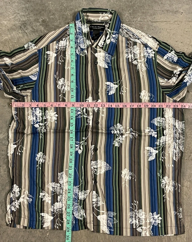 Camisa con botones Crazy Horse para hombre grande multicolor floral manga corta hawaiana Foto 2 de 4