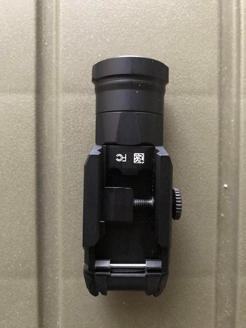 SUREFIRE X300UH-B FLASHLIGHT RARE USED RIFLE AND MOUNT NOT SUREFIRE X300UH-B FLASHLIGHT RARE USED RIFLE AND MOUNT NOT