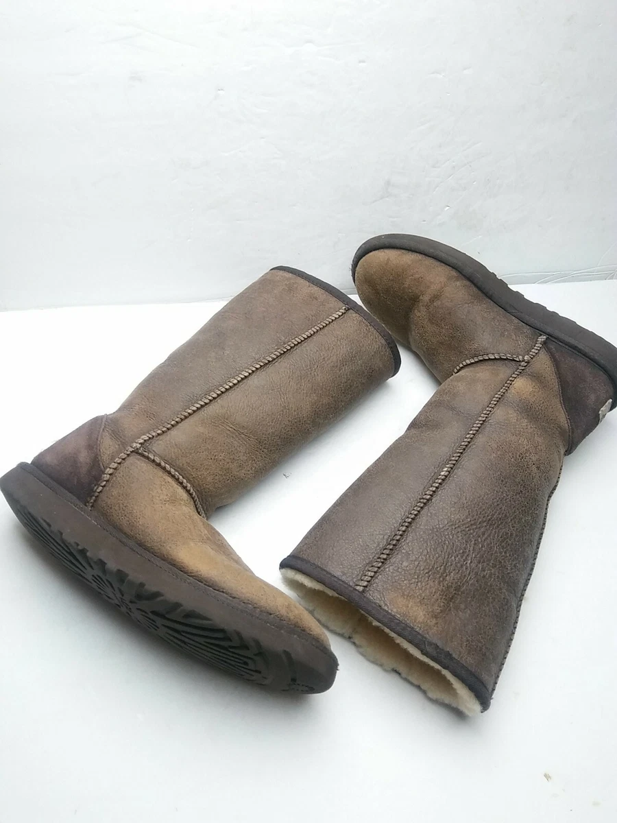 UGG Australia 5804 Classic Tall Bomber Brown Boots Womens Size 7