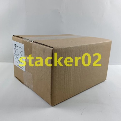 NUOVO 2097-V32PR0 2097V32PR0 Servounità Kinetix 300 - Foto 4 di 4
