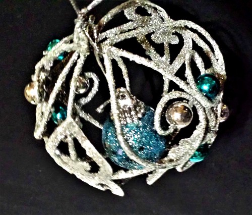 Set of 2 Christmas Ornaments Silver & Blue Glitter Center Hanging Bulb Ornament - Picture 11 of 12