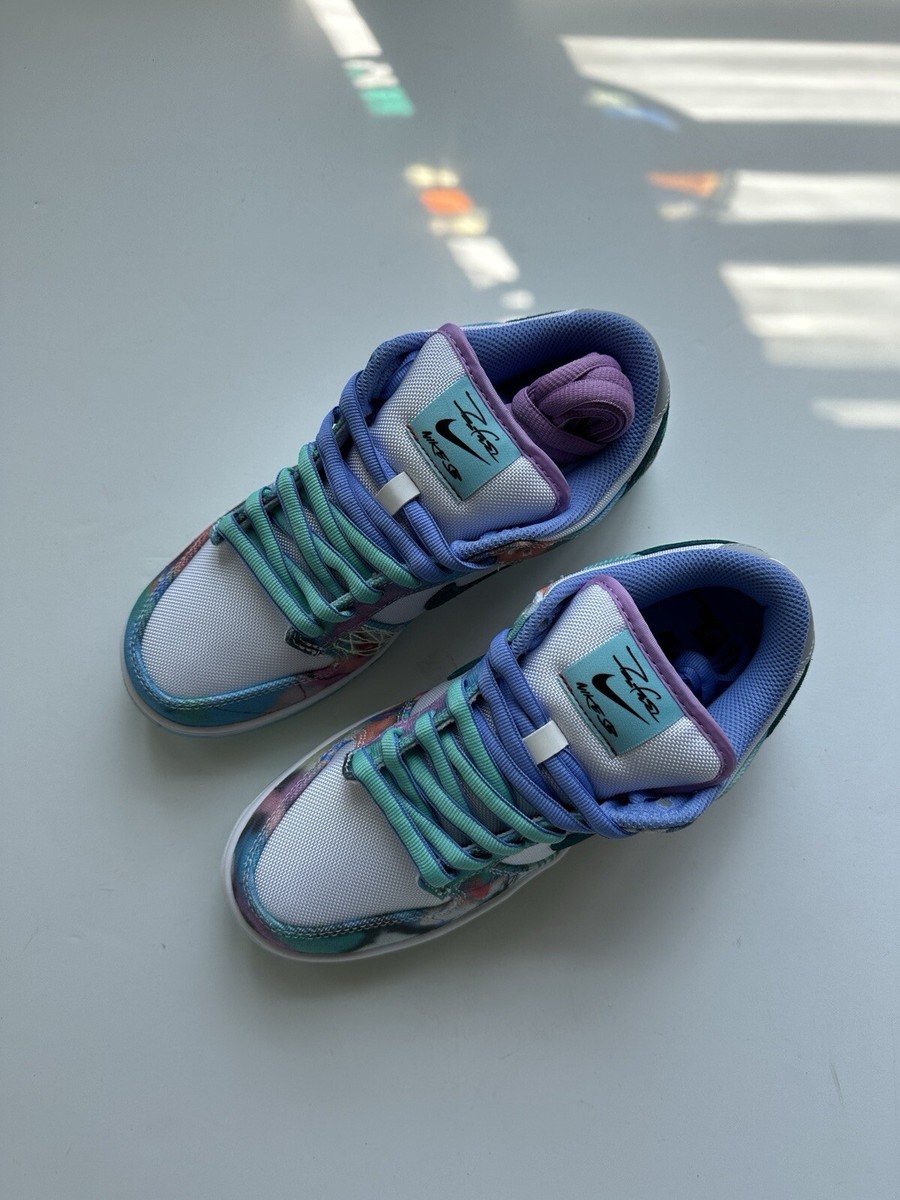 NIKE SB FUTURA LABORATORIES DUNK LOW (SIZE 4) (HF6061-400 NIKE SB FUTURA LABORATORIES DUNK LOW (SIZE 4) (HF6061-400