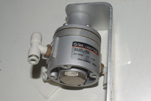 SMC EIL201-02 lock up valve #209996-AN2 - Picture 2 of 5