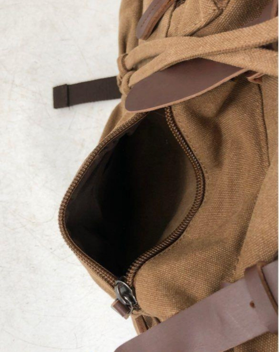 Rugged Outdoor Gear Canvas Backpack NWOT Smoke Free Home Brown