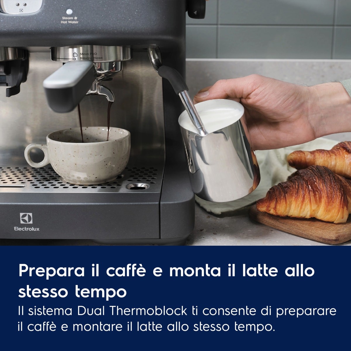 Electrolux Macchina per Caffè Espresso Grind & Brew Serie 800 Matt Black E8EC1-8 foto 5