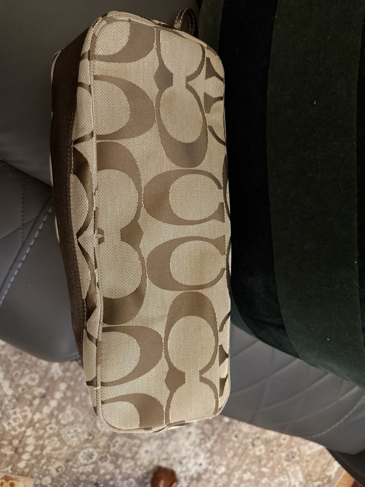 Coach bundle - image 3