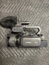 Canon XA15 Professional HD Camcorder Kit w/ Audio-Technica Mic  Hard Case