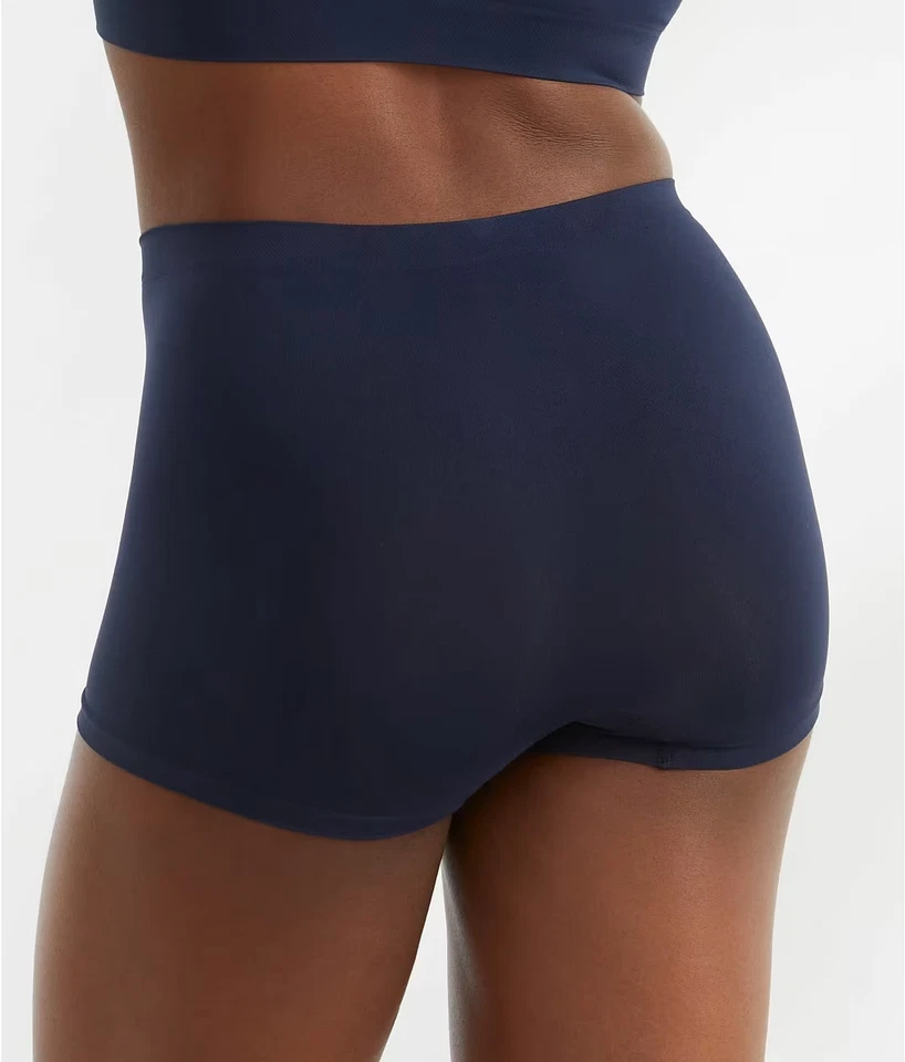 Pantalones cortos Hanro Touch Feeling Boyleg azul modnight L142744 para mujer talla L Foto 4 de 4