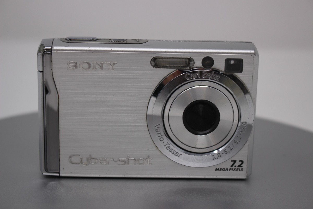 SONY Cyber-Shot DSC-W80 シルバー Sony Cyber-shot DSC-W80 7.2MP Digital Camera - Silver for sale