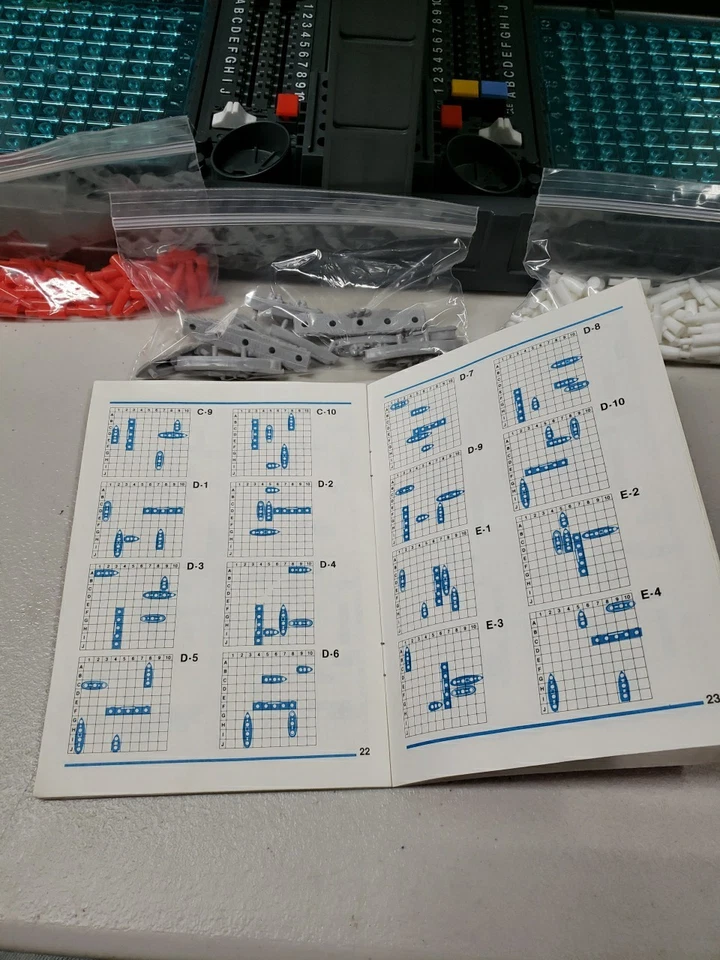 Electronic Battleship Board Game Vtg 1982 Milton Bradley Tested Works Complete - Image 2 of 4