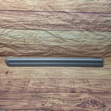 2001 2002 2003 2004 2005 2006 Toyota Tundra Left Front Door Molding Oem 2001 2002 2003 2004 2005 2006 Toyota Tundra Left Front Door Molding Oem