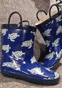 Lilly New York Rain Boots with Handle Youth Size 3 Blue with Turtles. 