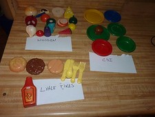 Lot of Play Fun food items: Little Tikes, CDI, wooden  Doug  Melissa  2 pound