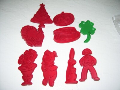 Tupperware Cookie Cutters - Xmas, shamrock, turkey, pumpkin, pig, birthday cake