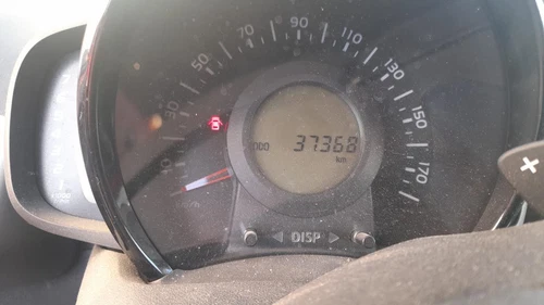 827300H030A Porta Fusibili per TOYOTA AYGO (B4) X-Sky 2017 960294 - Foto 8 di 10