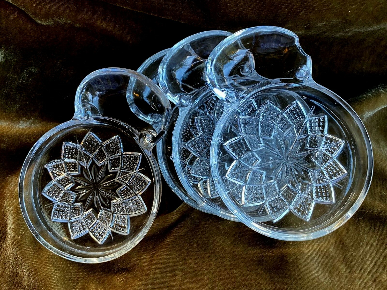 Picture 1 of 4
