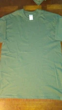 BRAND NEW GILDEN MILITARY GREEN T SHIRTS..ALL SIZE MEDIUM..BRAND NEW.REALLY COOL