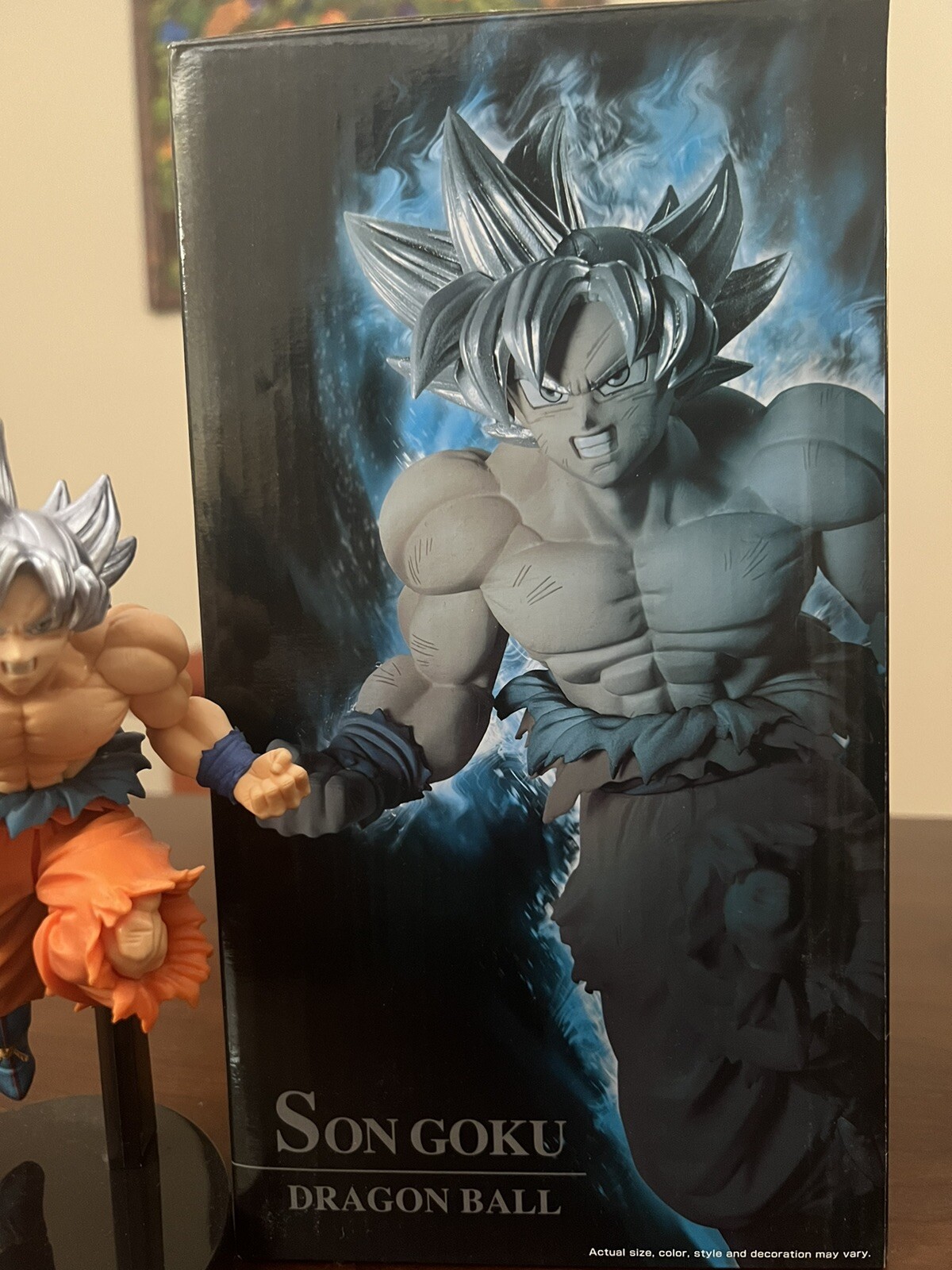 Banpresto Dragon Ball Super Ultra Instinct Son Goku Figure