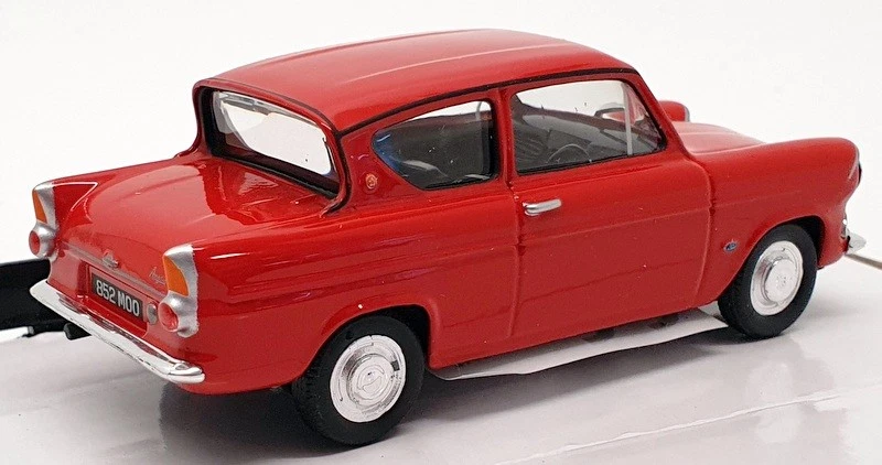 Coche modelo Cararama escala 1/43 CR040 - Ford Anglia MkI - rojo Foto 2 de 4