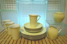 Vtg Noritake 619 Yellow & White Pastel Gold Trim Plates Cups Cream & Sugar Bowl