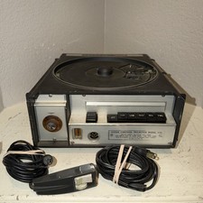 KODAK CAROUSEL 4600 35MM SLIDE PROJECTOR WITH REMOTE