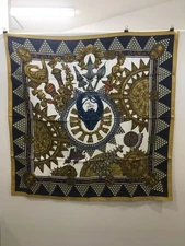 HERMES Carre 90 Scarf L or des Chefs TO.1517