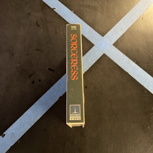 Collector’s VHS Video - Sorceress - Picture 3 of 4