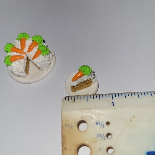 Dollhouse Carrot Cake Set Dolls Dessert Cake Slice Whole Cake - Picture 2 of 6