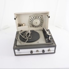 Dual P410 V1 Koffer-Plattenspieler mit Röhrenverstärker Klassiker aus den 60ern
