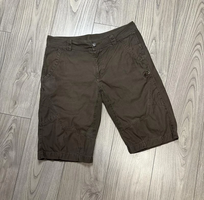 Men Mammut Cargo Shorts Brown 32 / M / 46