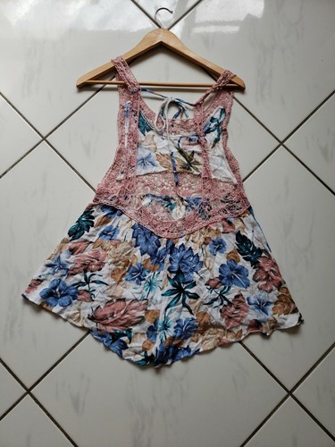 Solemio Romper Floral Pink Crochet Lace Open Back Flowy Ties Dainty Size Small S - Picture 7 of 9