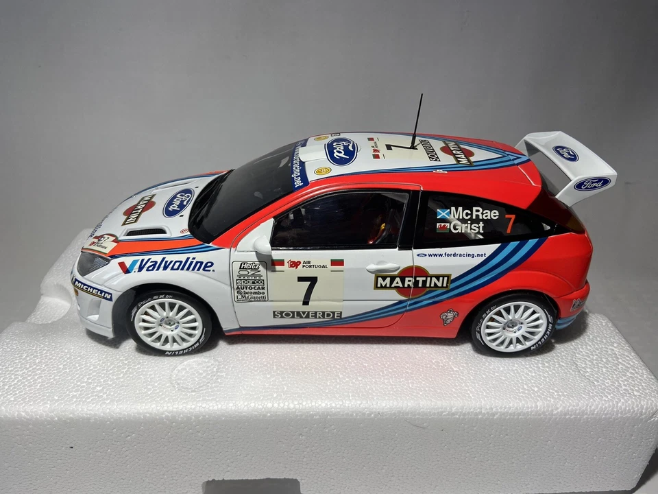 FORD FOCUS WRC McRae Grist ACTION 1/18 1:18 - Immagine 2 di 4