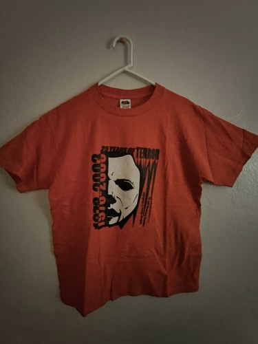 25 Years of Terror Halloween Convention Crew T-shirt, Large.