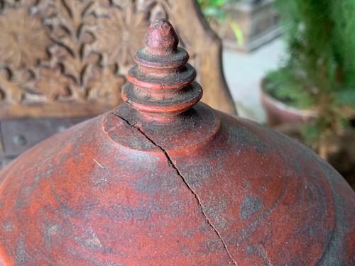 Antique Handcrafted Wooden Laquear Red Painted Kumkum Box with Floral Design - Picture 3 of 9